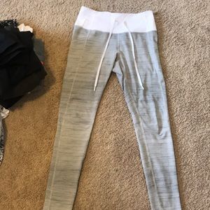 Zella leggings
